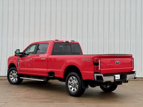 Certified 2024 Ford F350 Lariat w/ Chrome Package image 3