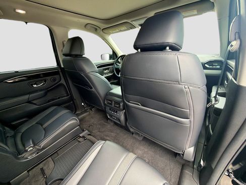 Used 2023 Honda Pilot Touring image 30
