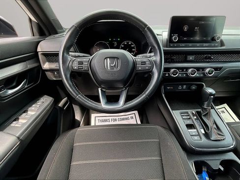 Used 2024 Honda CR-V Sport image 8