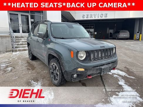 Used 2015 Jeep Renegade Trailhawk w/ Cold Weather Group image 1