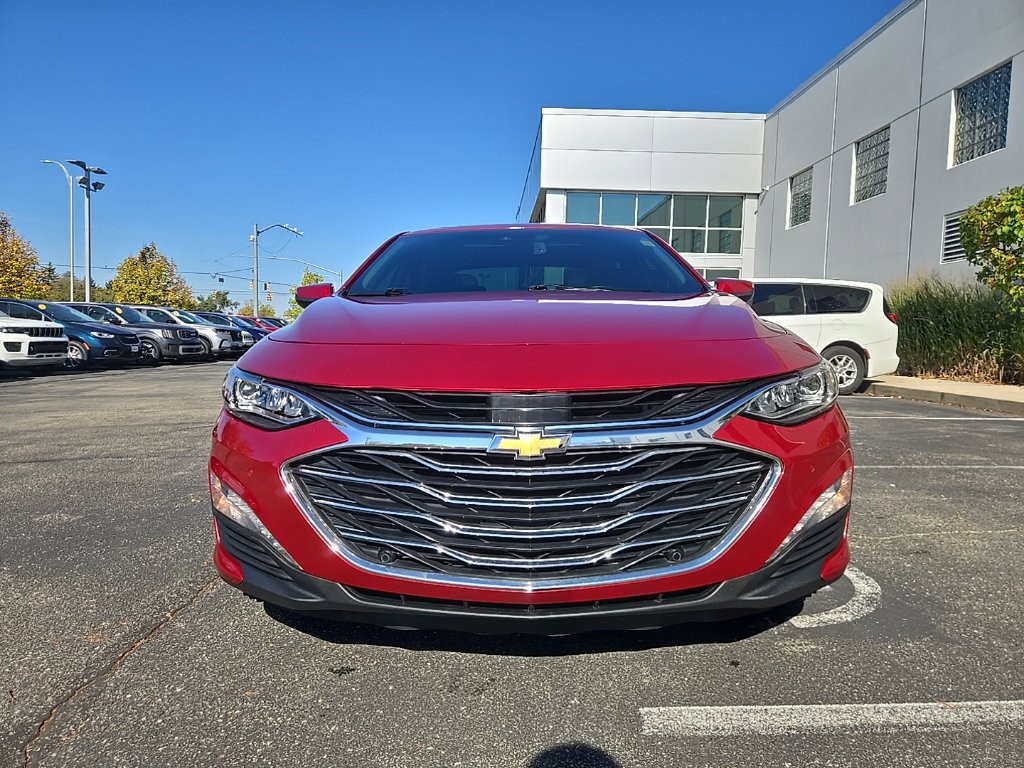 Used 2019 Chevrolet Malibu Premier w/ Sun and Wheel Package FWD image 18