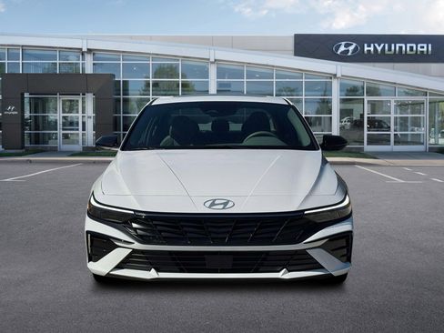 New 2026 Hyundai Elantra SEL Sport Premium FWD image 12