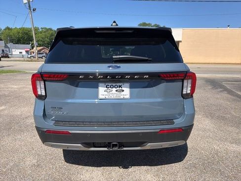 New 2026 Ford Explorer Active w/ Active Comfort Package RWD image 6