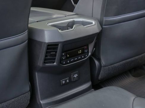 Used 2023 Toyota Sequoia Platinum AWD/4WD image 44