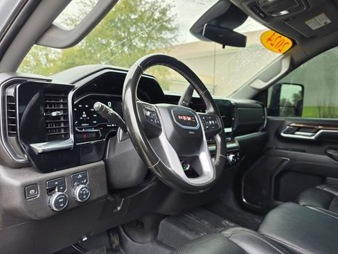 Used 2024 GMC Sierra 2500 SLE w/ SLE Value Package; AWD/4WD image 30