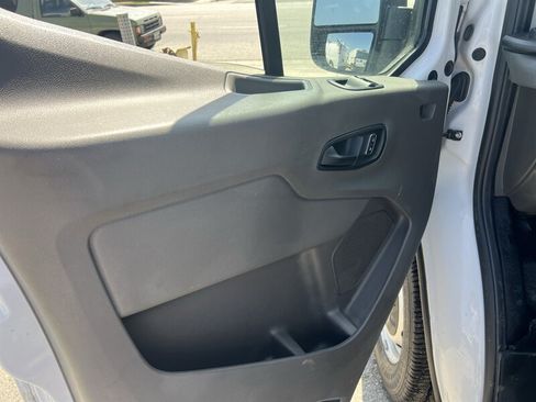 Used 2023 Ford Transit 250 148 High Roof Extended RWD image 9