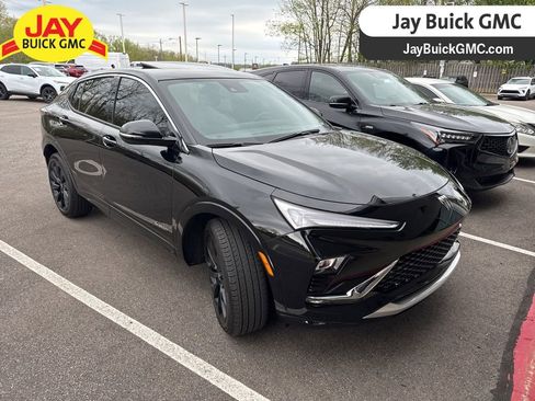 Used 2024 Buick Envista Avenir FWD image 1