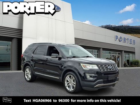 Used 2017 Ford Explorer XLT w/ Equipment Group 202A AWD/4WD image 1
