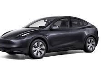 Used 2024 Tesla Model Y 2WD