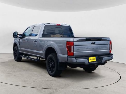 Used 2020 Ford F350 Lariat image 3