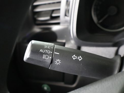 Used 2020 Honda Fit LX image 36