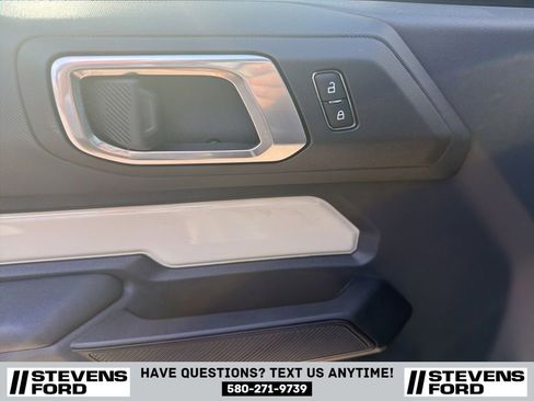 Used 2025 Ford Bronco 2-Door w/ Sasquatch Package AWD/4WD image 20