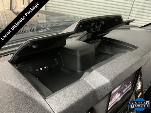 Used 2015 Ford F250 Lariat image 17