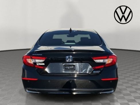 Used 2022 Honda Accord Touring image 4
