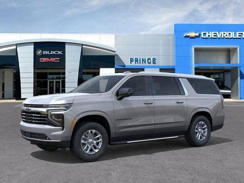 New 2026 Chevrolet Suburban LT w/ Comfort Package RWD image 26