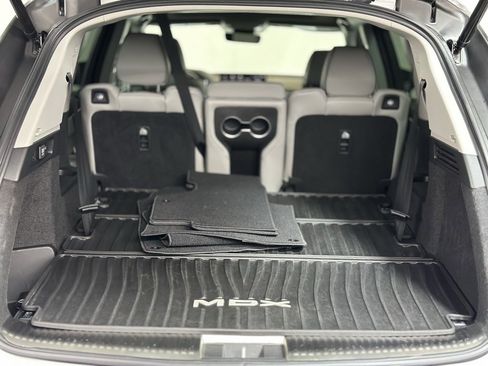 Used 2023 Acura MDX SH-AWD w/ Advance Package image 6