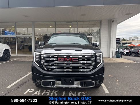 New 2026 GMC Sierra 1500 Denali w/ Technology Package image 2