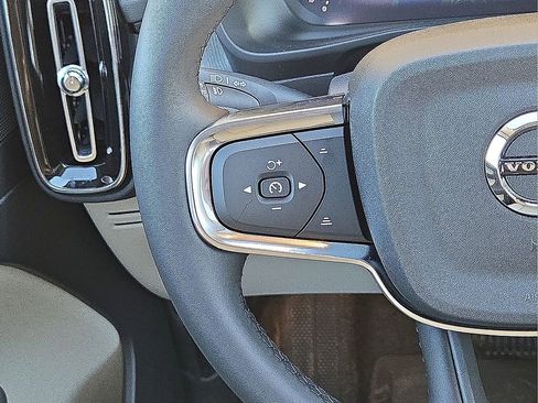 New 2026 Volvo XC40 B5 Plus w/ Protection Package Premier image 18