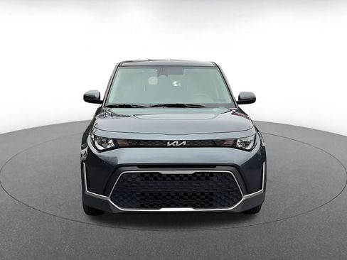 Used 2025 Kia Soul LX w/ LX Technology Package image 4