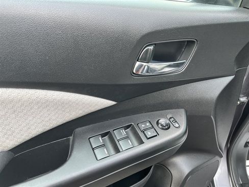 Used 2015 Honda CR-V EX image 17