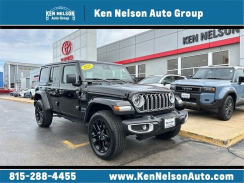 Used 2025 Jeep Wrangler Unlimited Sahara w/ Safety Group AWD/4WD image 1