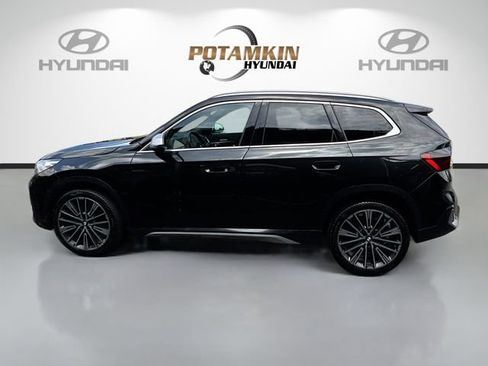 Used 2024 BMW X1 xDrive28i w/ Convenience Package AWD/4WD image 8