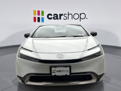 Used 2024 Toyota Prius Prime SE image 8