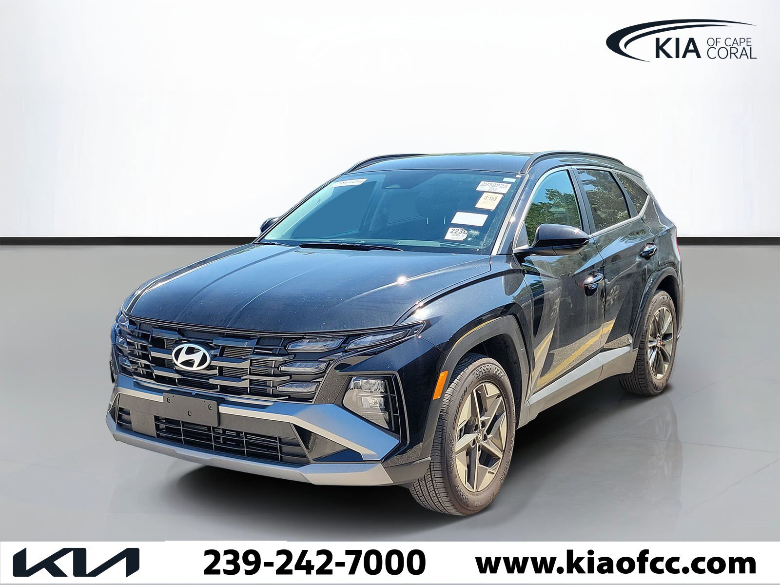 Used 2025 Hyundai Tucson SEL AWD/4WD image 2