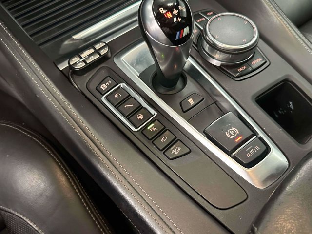 Used 2017 BMW X5 M AWD/4WD image 47