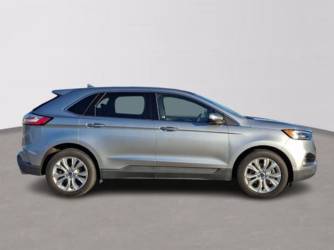 Certified 2020 Ford Edge Titanium w/ Equipment Group 301A image 7