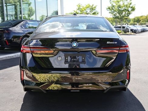New 2027 BMW 550e xDrive w/ Executive Package AWD/4WD image 9