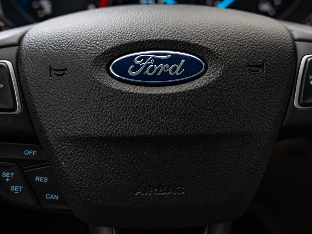 Used 2018 Ford Escape Titanium FWD image 29