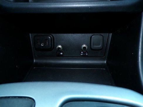 Used 2021 Chevrolet Colorado LT w/ Fleet Safety Package image 23