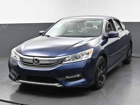 Used 2016 Honda Accord EX-L image 7