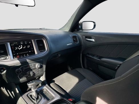 Used 2023 Dodge Charger SXT w/ Blacktop Package image 19