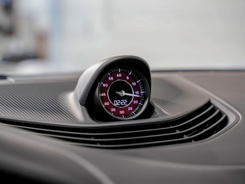 Used 2022 Porsche Taycan Turbo S image 13