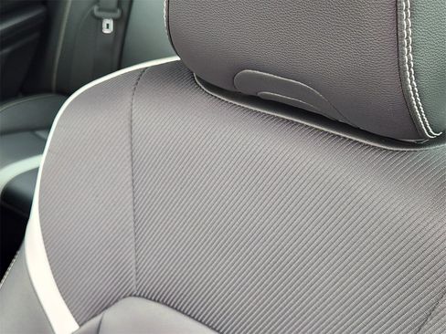 Used 2025 Toyota Camry XSE image 14