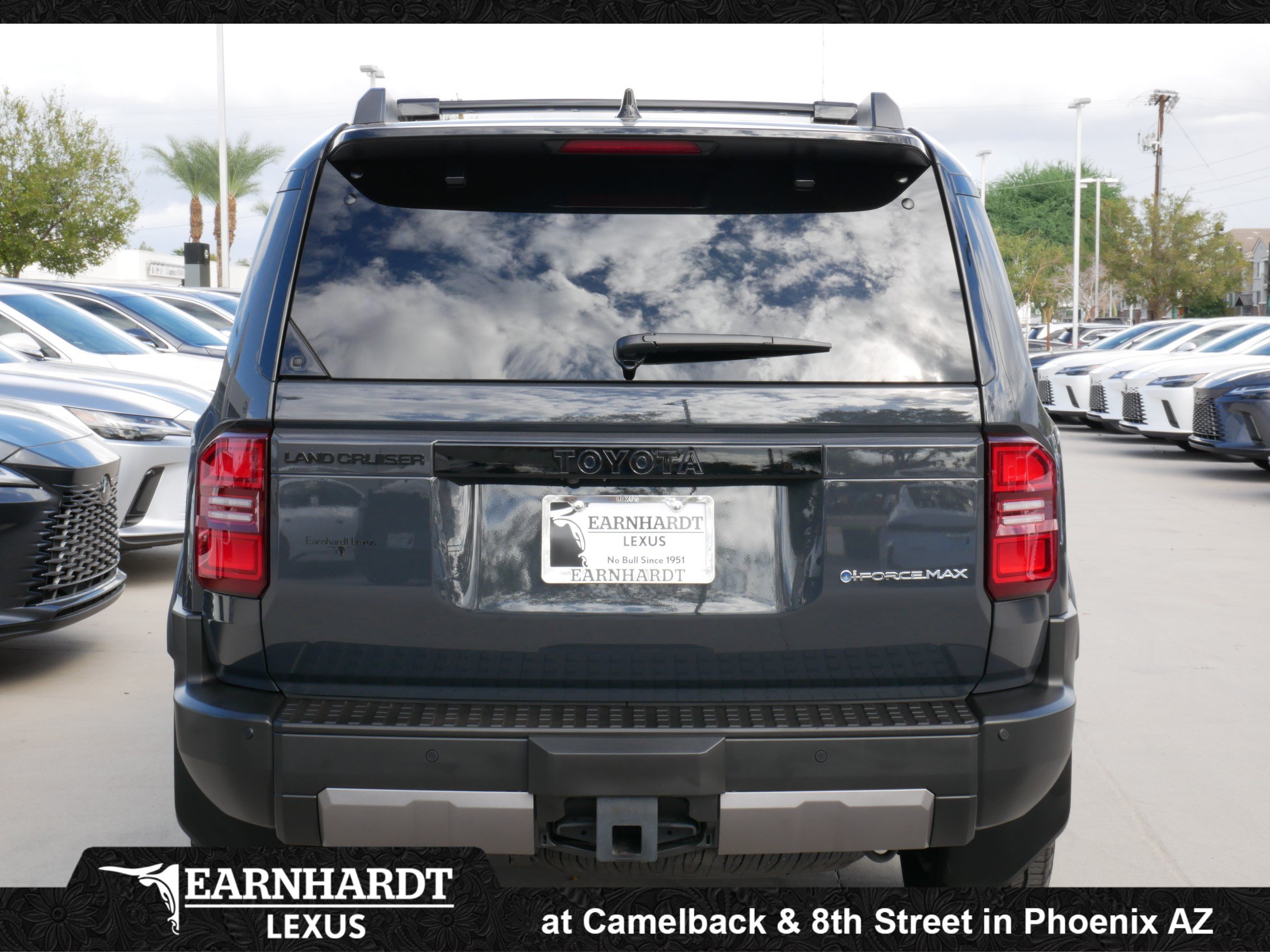 Used 2026 Toyota Land Cruiser w/ Premium Package AWD/4WD image 7