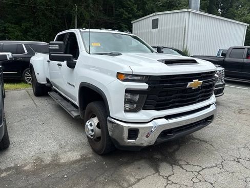 Used 2024 Chevrolet Silverado 3500 W/T w/ WT Convenience Package AWD/4WD image 12