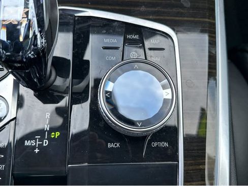 Used 2019 BMW X5 xDrive40i w/ Convenience Package image 19