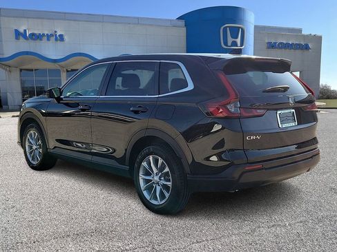 Used 2023 Honda CR-V EX image 3