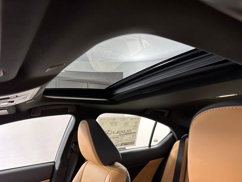New 2026 Lexus IS 350 F Sport AWD/4WD image 4