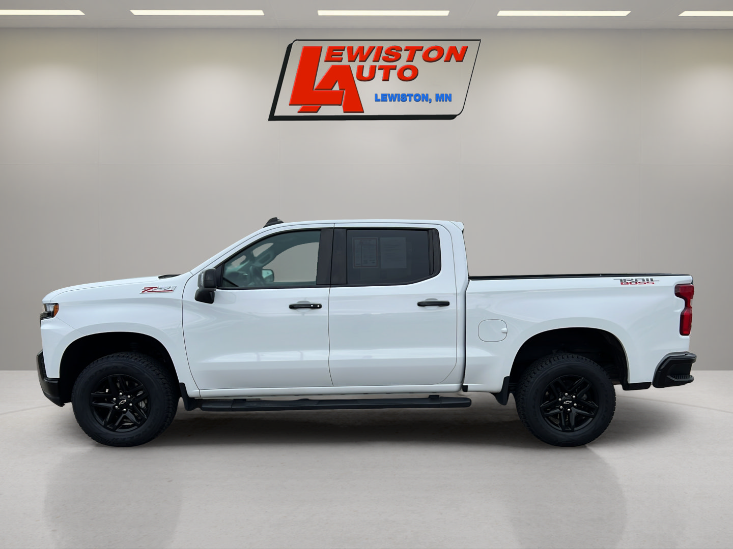 Certified 2022 Chevrolet Silverado 1500 LT Trail Boss w/ LT Trail Boss Premium Package AWD/4WD image 10