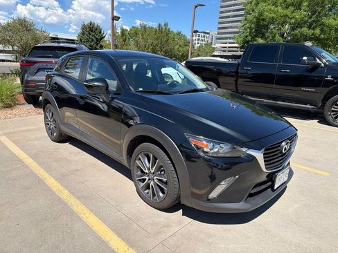 Used 2018 MAZDA CX-3 Touring AWD/4WD image 4