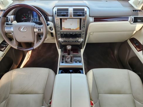 Used 2019 Lexus GX 460 Premium AWD/4WD image 22