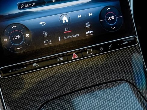 Used 2022 Mercedes-Benz C 300 Sedan w/ Exclusive Trim Package image 24