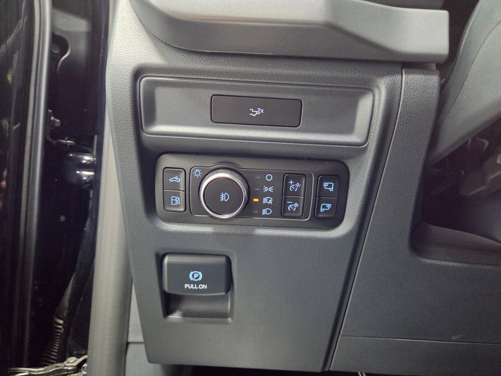 Used 2026 Ford F150 XLT w/ Equipment Group 302A MID AWD/4WD image 29