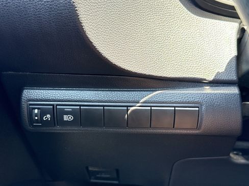 Used 2024 Toyota Corolla LE FWD image 21