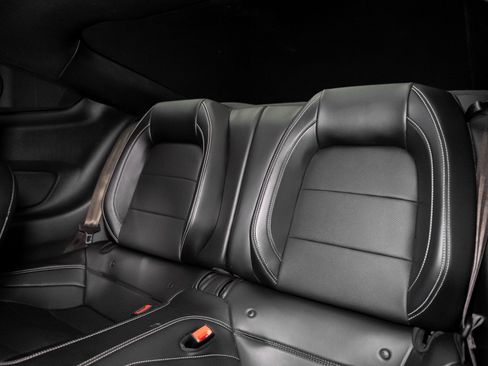 Used 2020 Ford Mustang Shelby GT500 w/ Technology Package image 69