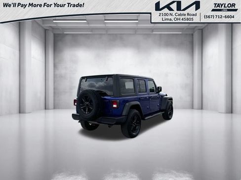 Used 2020 Jeep Wrangler Unlimited Sport AWD/4WD image 2